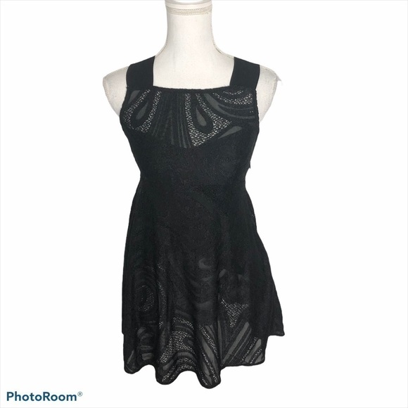 Free People Fit & Flare Black Top Sz XS - Picture 1 of 9